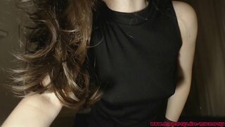 Te waiu, e turuturu iho i roto i toku kakahu