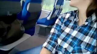 ���ူမိန်းကလေးမျို